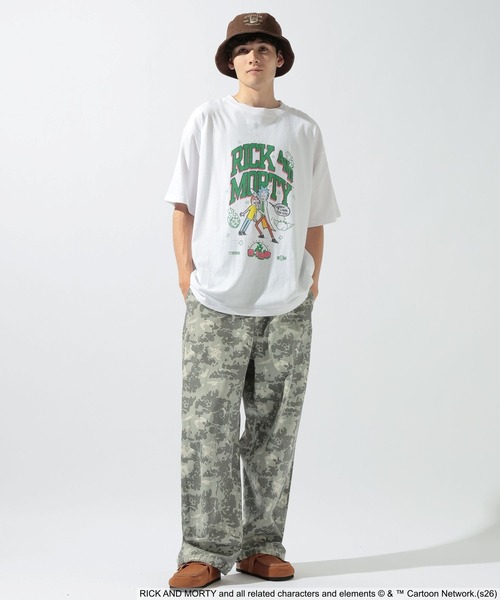 niko and...(ニコアンド)の「【Rick and Morty(リック・アンド・モーティ)】グラフィックT(Tシャツ/カットソー・メンズ・ホワイト/ブルー・LARGE/MEDIUM)」の3枚目の写真