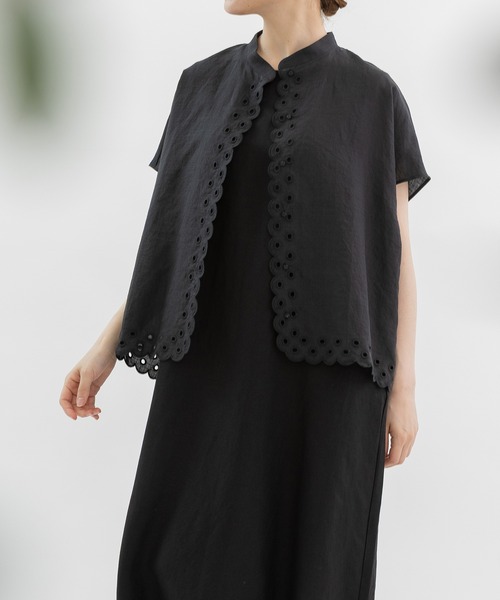 nop de nod(ノップドゥノッド)の「ラミー刺繍フレンチスリーブシャツ(シャツ/ブラウス・レディース・オフホワイト/ブラック・3)」の13枚目の写真