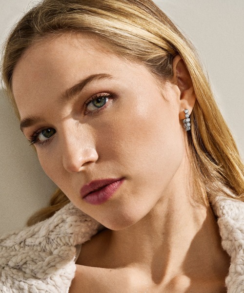 SKAGEN(スカーゲン)の「スカーゲン アクセサリー レディース ピアス シルバー SKJ5022040(ピアス(両耳用)・レディース・シルバー・FREE)」の2枚目の写真