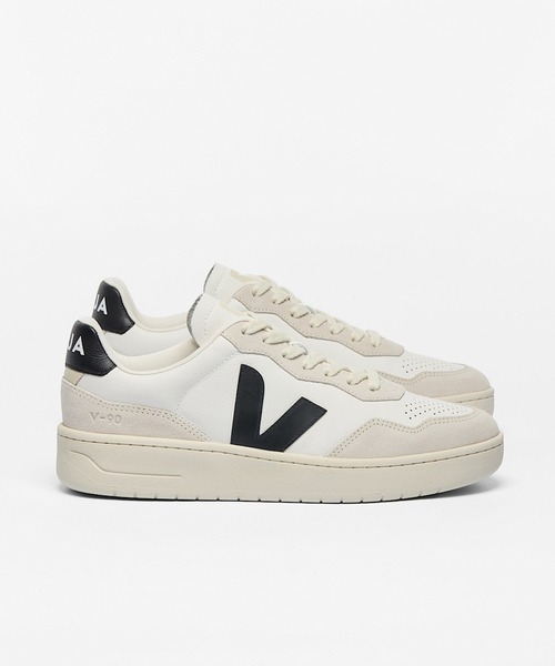 VEJA(ヴェジャ)の「VEJA V-90 レザースニーカー(スニーカー・レディース・ホワイト×ブラック・38/24/39/25/40/25.5cm/41/26.5cm/42/27cm/43/28cm/36/22/37/23)」の1枚目の写真