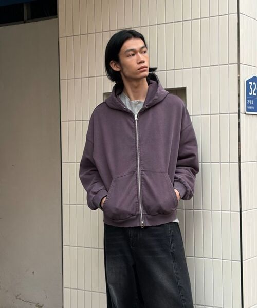 KANEITEI(カネイテイ)の「PIGMENT DAMAGE HOODIE ZIP-UP (OLIVE DRAB)(パーカー・レディース・オリーブ・MEDIUM/LARGE/X-LARGE)」の6枚目の写真