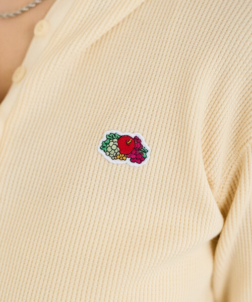 FREAK'S STORE(フリークスストア)の「FRUIT OF THE LOOM × FREAK'S STORE/フルーツオブザルーム 別注 ワッフルヘンリーパーカー(パーカー・レディース・その他1/その他2/オフホワイト/ブラック・フリ-)」の13枚目の写真