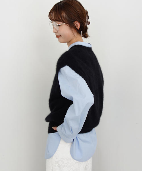SLOBE IENA(スローブイエナ)の「《シリーズあり/追加》フォックスアルパカ ニットベスト(ベスト・レディース・チャコールグレー/ブラック/ベージュ・FREE)」の10枚目の写真