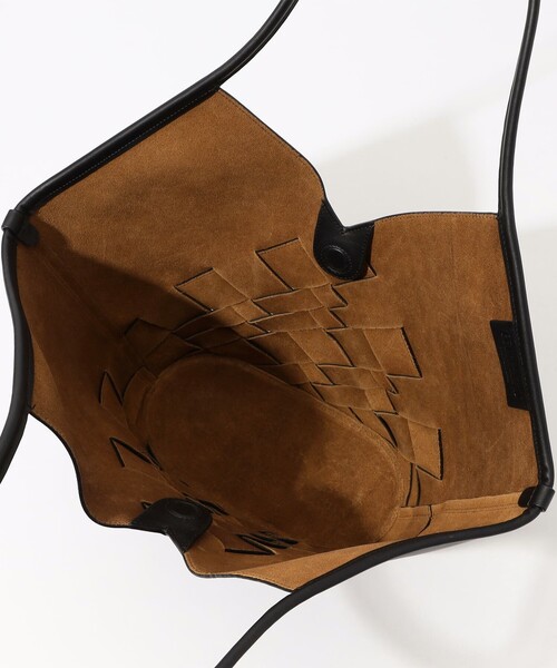 HEREU（ヘリュー）の「HEREU COLOMA LEATHER トートバッグ（トートバッグ・レディース・ブラック・FREE）」の9枚目の写真