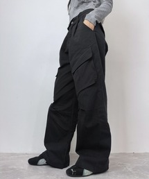 【UNISEX】マルチポケット ワイドカーゴパンツ