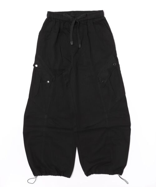 CHUN CHUN NOTES(チュンチュンノーツ)の「26AW/ドロストデザイン ワイドカーゴパンツ(デニムパンツ・レディース・ブラック/カーキ・M/S)」の15枚目の写真
