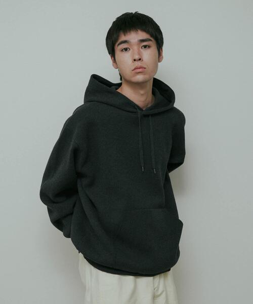URBAN RESEARCH DOORS(アーバンリサーチドアーズ)の「CottonCashmere KnitHoodie(パーカー・メンズ・チャコールグレー/オレンジ・LARGE/MEDIUM)」の6枚目の写真