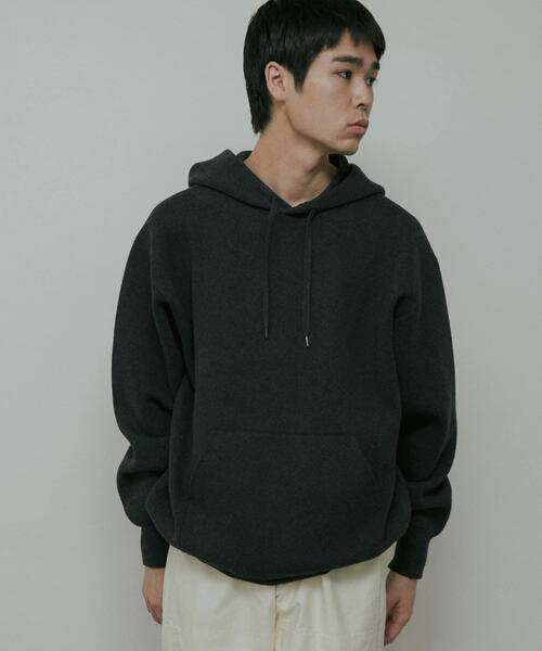 URBAN RESEARCH DOORS(アーバンリサーチドアーズ)の「CottonCashmere KnitHoodie(パーカー・メンズ・チャコールグレー/オレンジ・LARGE/MEDIUM)」の7枚目の写真
