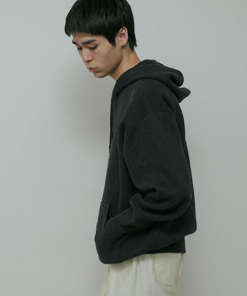 URBAN RESEARCH DOORS(アーバンリサーチドアーズ)の「CottonCashmere KnitHoodie(パーカー・メンズ・チャコールグレー/オレンジ・LARGE/MEDIUM)」の9枚目の写真