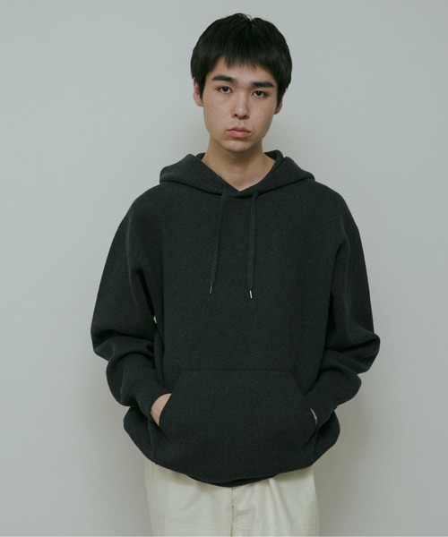 URBAN RESEARCH DOORS（アーバンリサーチドアーズ）の「CottonCashmere KnitHoodie（パーカー・メンズ・チャコールグレー/オレンジ・LARGE/MEDIUM）」の4枚目の写真