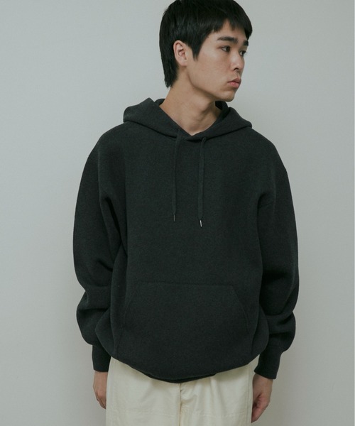 URBAN RESEARCH DOORS（アーバンリサーチドアーズ）の「CottonCashmere KnitHoodie（パーカー・メンズ・チャコールグレー/オレンジ・LARGE/MEDIUM）」の6枚目の写真