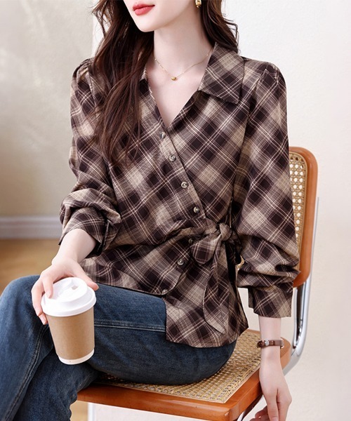 ONEP STAR(ワンピスター)の「チェック柄カシュクール風リボンシャツ(シャツ/ブラウス・レディース・ダークブルー/ダークブラウン・LARGE/X-LARGE)」の20枚目の写真