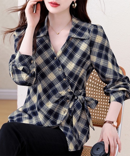 ONEP STAR(ワンピスター)の「チェック柄カシュクール風リボンシャツ(シャツ/ブラウス・レディース・ダークブルー/ダークブラウン・LARGE/X-LARGE)」の15枚目の写真