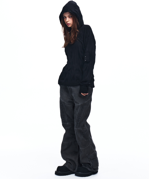 RSSC(アールエスエスシー)の「CUTLINE WASHED FLARE PANTS - LUNA(デニムパンツ・レディース・その他・1/2)」の6枚目の写真