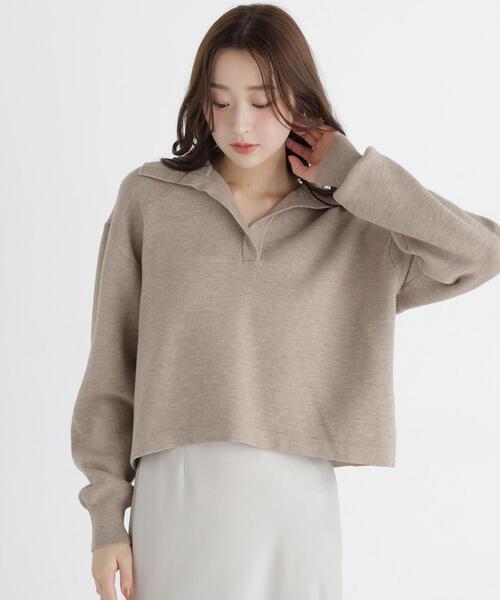 NATURAL BEAUTY BASIC(ナチュラルビューティーベーシック)の「スキッパーニット(ニット/セーター・レディース・ベージュ/ライトグリーン/ネイビー・FREE)」の1枚目の写真