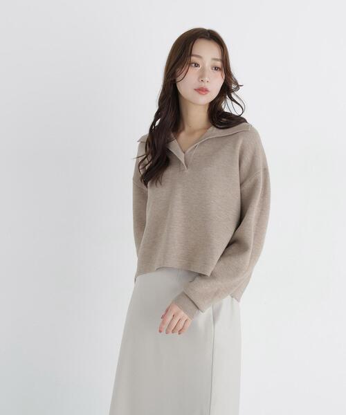 NATURAL BEAUTY BASIC(ナチュラルビューティーベーシック)の「スキッパーニット(ニット/セーター・レディース・ベージュ/ライトグリーン/ネイビー・FREE)」の7枚目の写真