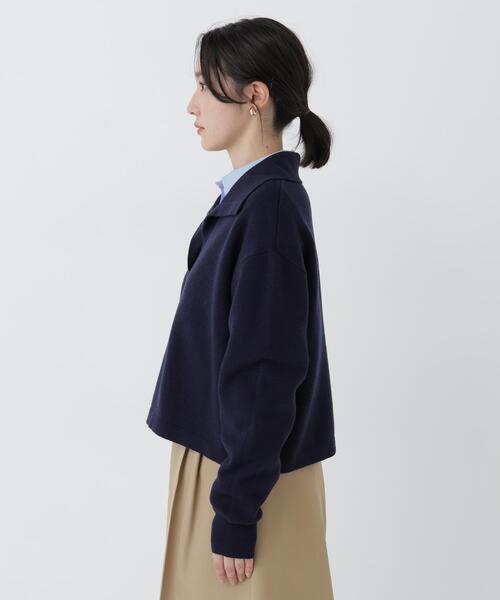 NATURAL BEAUTY BASIC(ナチュラルビューティーベーシック)の「スキッパーニット(ニット/セーター・レディース・ベージュ/ライトグリーン/ネイビー・FREE)」の19枚目の写真