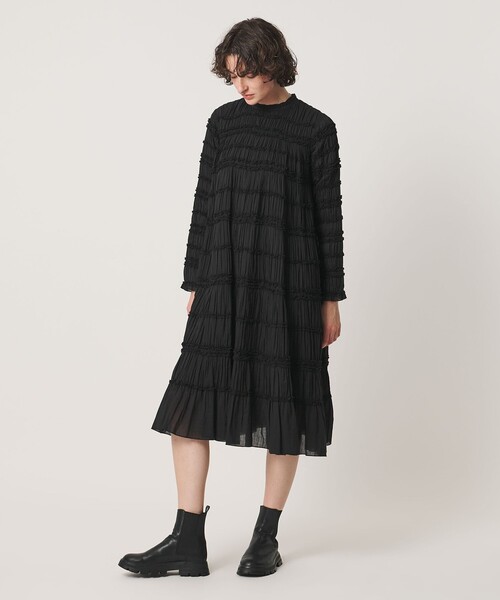 Pheeta(フィータ)の「<Pheeta>Billie ミモレ丈 ワンピース / 016C-40(ワンピース・レディース・ブラック・1/2)」の2枚目の写真