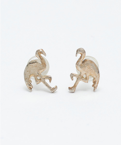 style counsel(スタイルカウンセル)の「【chibi jewels】チビ・ジュエルズ フラミンゴスタッズピアス(SILVER)Flamingo Stud Earrings(ピアス(両耳用)・レディース・シルバー・FREE)」の1枚目の写真