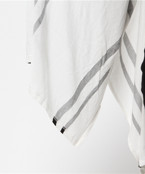 VENCEEXCHANGE（ヴァンスエクスチェンジ）の「STポンチョアンサンブル           （カーディガン/ボレロ・レディース・オフホワイト/グレー/ブラック・MEDIUM）」の5枚目の写真