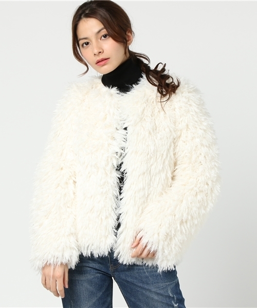 SLY(スライ)の「【ViVi 3月号掲載】FLUFFY COAT(その他アウター・レディース・オフホワイト/ベージュ・2/1)」の12枚目の写真