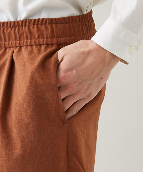 STUDIOUS（ステュディオス）の「カラーCOOLライトアンクルスラックス（スラックス・メンズ・グレー/ネイビー/ブラウン・1/2/3）」の17枚目の写真