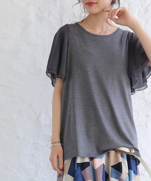 osharewalker（オシャレウォーカー）の「『フレアスリーブデザインTシャツ』（Tシャツ/カットソー・レディース・ネイビー/チャコールグレー/ブラック/グレイッシュベージュ/オリーブ/ホワイト/ブラウン/アクア/ピンク/ブルーグリーン/レッド/モカ/ブラック系その他/グレー/イエロー/グレイッシュブルー/オレンジ・1/2）」の5枚目の写真