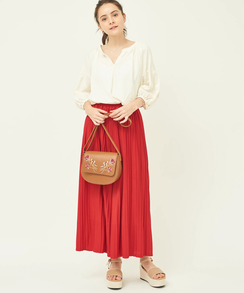 earth music&ecology（アースミュージックアンドエコロジー）の「ベロア厚底サンダル（サンダル・レディース・ブラック/ベージュ・M/S/L）」の11枚目の写真