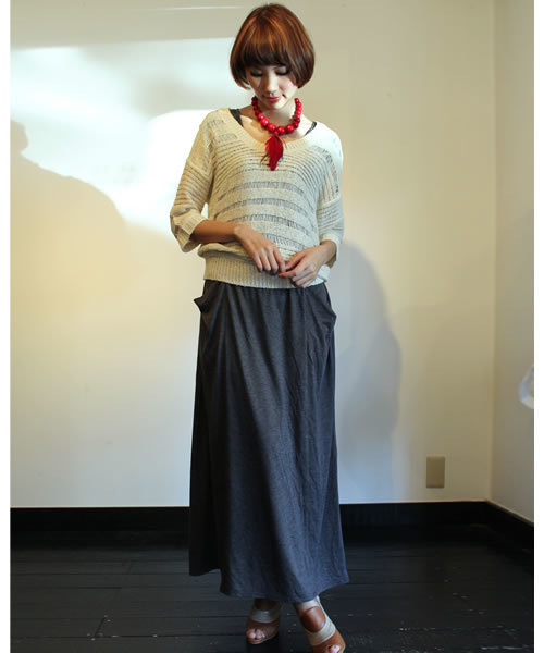 CROON A SONG（クルーンアソング）の「カットソーマキシワンピース（ワンピース・レディース・ブラック/チャコールグレー/ブラウン/ブルー・38）」の14枚目の写真