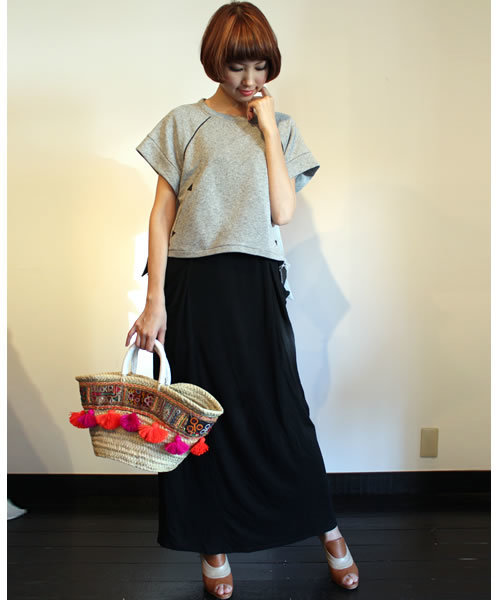 CROON A SONG（クルーンアソング）の「カットソーマキシワンピース（ワンピース・レディース・ブラック/チャコールグレー/ブラウン/ブルー・38）」の13枚目の写真