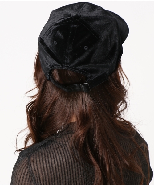 adidas（アディダス）の「オリジナルス キャップ [VV CAP]（キャップ・レディース・ブラック・MEDIUM）」の3枚目の写真