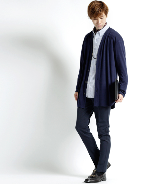 MONO-MART（モノマート）の「T/R 裾ラウンドミドルロング丈 ストレッチ カーディガン（カーディガン/ボレロ・メンズ・ブラック/パープル/ネイビー/オフホワイト/グレー系その他/ブラウン系その他/バーガンディー/ヘザーチャコール・FREE）」の17枚目の写真