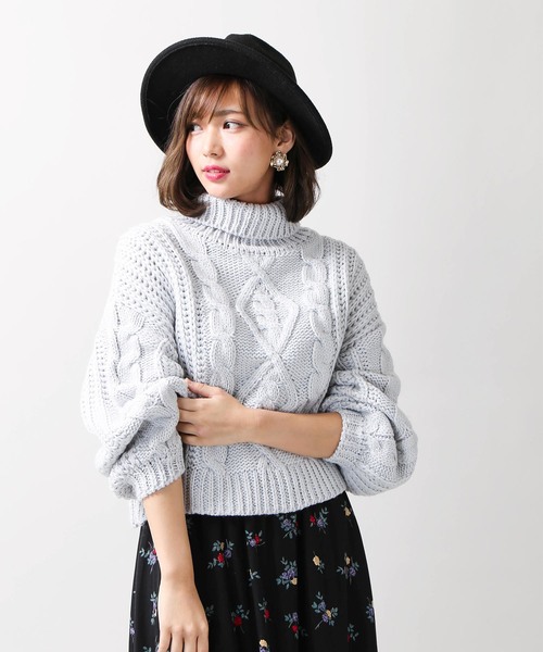 WEGO（ウィゴー）の「WEGO/ロービングケーブルタートルニット（ニット/セーター・レディース・ベージュ/ワイン/サックスブルー/イエロー・FREE）」の12枚目の写真