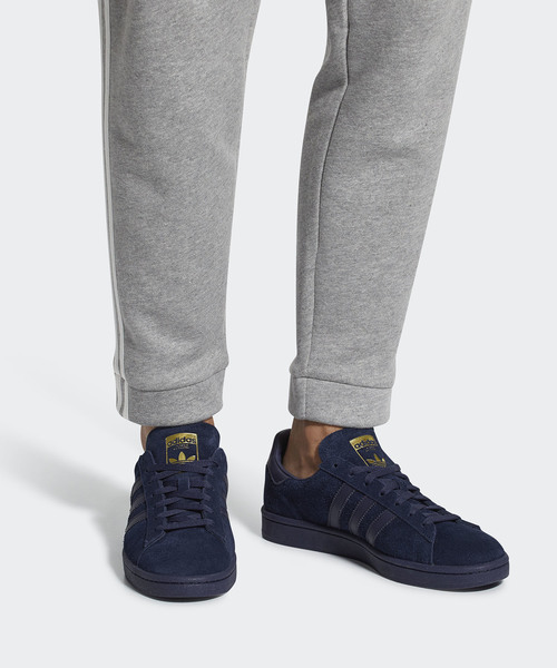 adidas（アディダス）の「オリジナルス キャンパス ［CAMPUS］（スニーカー・メンズ・ダークネイビー/ベージュ・22.5cm/23.0cm/23.5cm/24.0cm/24.5cm/25.0cm/25.5cm/26.0cm/26.5cm/27.0cm/27.5cm/28.0cm/28.5cm/22.0cm/30.5cm/30.0cm/29.5cm/29.0cm）」の3枚目の写真