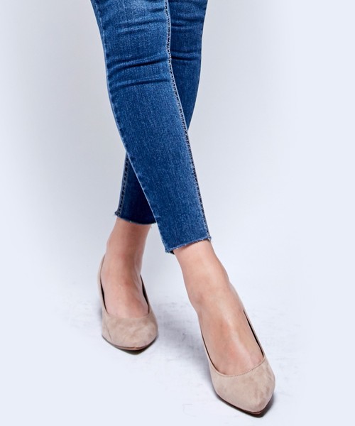 Realta(レアルタ)の「Realta(レアルタ) 走れるポインテッドトゥパンプス(パンプス・レディース・ブラック系その他/ブラック/ロイヤルブルー/レッド系その他/グレー/ベージュ系その他/モカ/ピンクベージュ/グレー系その他/レッド/ピンク系その他/ブルー系その他・24/25/22.5/23/23.5/25.5/21.5/22/24.5)」の5枚目の写真