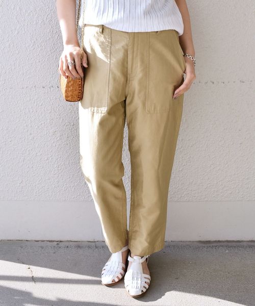 SHIPS（シップス）の「コットンリネンベイカーパンツ◇（カーゴパンツ・レディース・ベージュ/オリーブ・36/38）」の2枚目の写真