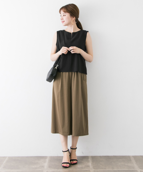 URBAN RESEARCH（アーバンリサーチ）の「2WAY BLOUSE(NO-SLEEVE)（シャツ/ブラウス・レディース・ブラック/ベージュ・FREE）」の5枚目の写真