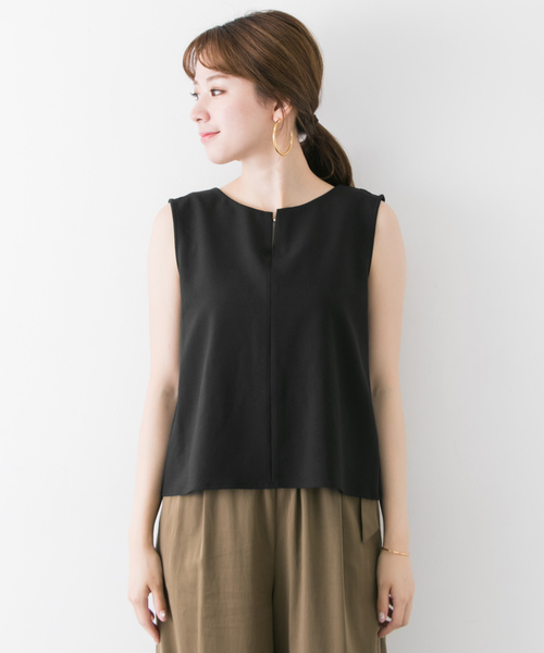 URBAN RESEARCH（アーバンリサーチ）の「2WAY BLOUSE(NO-SLEEVE)（シャツ/ブラウス・レディース・ブラック/ベージュ・FREE）」の14枚目の写真