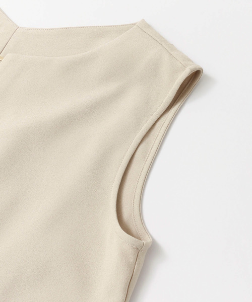 URBAN RESEARCH（アーバンリサーチ）の「2WAY BLOUSE(NO-SLEEVE)（シャツ/ブラウス・レディース・ブラック/ベージュ・FREE）」の22枚目の写真