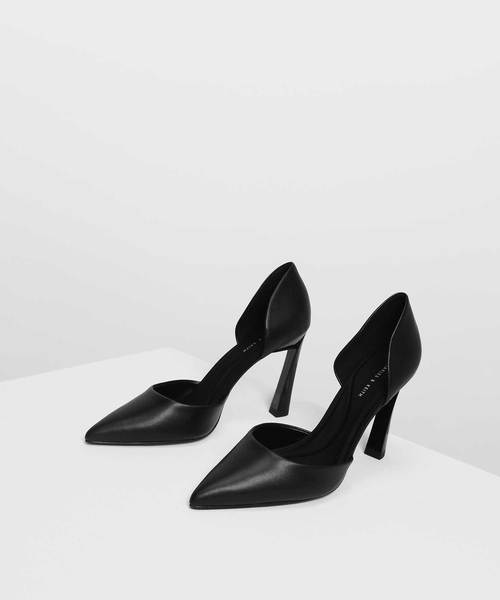 CHARLES & KEITH（チャールズ & キース）の「ポインテッドディテールヒール / POINTED D'ORSAY HEELS（パンプス・レディース・ピンク/ブラック/マスタード・25.5cm/24.5cm/22.5cm/23.5cm/25cm/22cm/23cm）」の5枚目の写真
