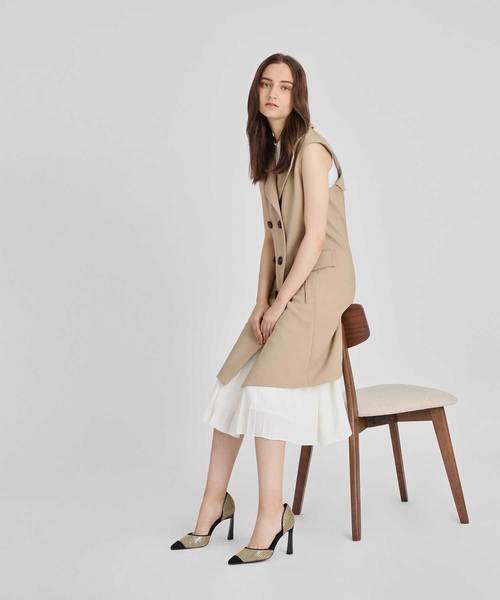 CHARLES & KEITH（チャールズ & キース）の「ポインテッドディテールヒール / POINTED D'ORSAY HEELS（パンプス・レディース・ピンク/ブラック/マスタード・25.5cm/24.5cm/22.5cm/23.5cm/25cm/22cm/23cm）」の15枚目の写真