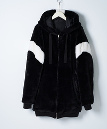 TRAVAS TOKYO（トラバス トウキョウ）の「ファーラインロングパーカー