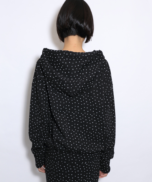 i（アイ）の「○△□ドットプリントZIPパーカー（パーカー・レディース・ホワイト/ブラック・ﾌﾘ-）」の7枚目の写真