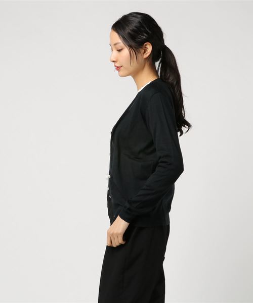 three dots(スリードッツ)の「ウォッシャブルシルク カーディガン(カーディガン/ボレロ・レディース・ホワイト/ブラック/ライトグレー/マスタード・SMALL/MEDIUM)」の5枚目の写真