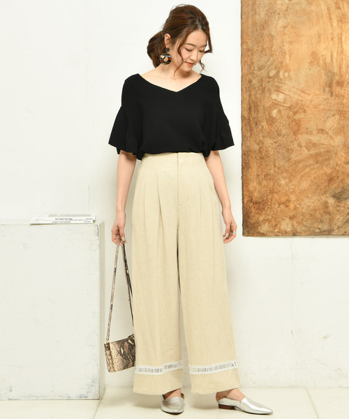 DouDou（ドゥドゥ）の「袖フリルVプルオーバー（ニット/セーター・レディース・ブラック/ベージュ/レッド・FREE）」の15枚目の写真