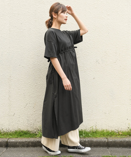 apres jour（アプレジュール）の「サイドリボンドッキングワンピース【ZOZOTOWN限定アイテム】（ワンピース・レディース・ブラック/カーキ/アイボリー/スモークピンク・フリー）」の7枚目の写真