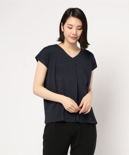 KOBE LETTUCE（コウベレタス）の「Vネックフロントタックカットソーブラウス（シャツ/ブラウス・レディース・ブラック/ネイビー/オフホワイト/ブルー/ラベンダー/グレイッシュベージュ・L/M）」の9枚目の写真