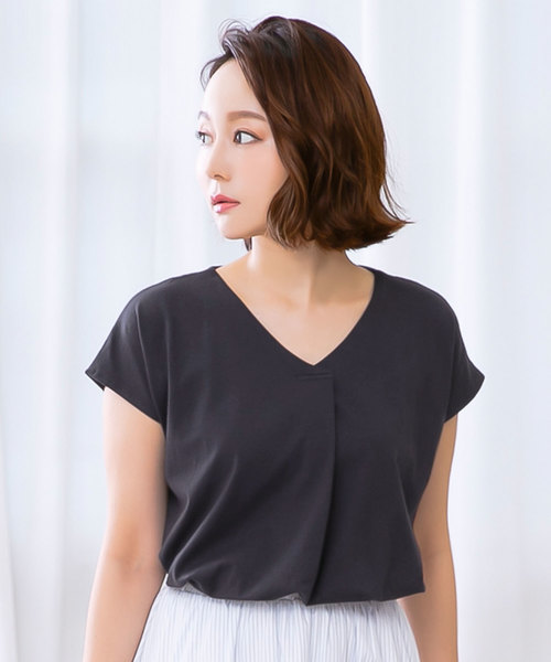 KOBE LETTUCE（コウベレタス）の「Vネックフロントタックカットソーブラウス（シャツ/ブラウス・レディース・ブラック/ネイビー/オフホワイト/ブルー/ラベンダー/グレイッシュベージュ・L/M）」の15枚目の写真