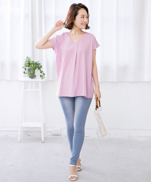 KOBE LETTUCE（コウベレタス）の「Vネックフロントタックカットソーブラウス（シャツ/ブラウス・レディース・ブラック/ネイビー/オフホワイト/ブルー/ラベンダー/グレイッシュベージュ・L/M）」の18枚目の写真