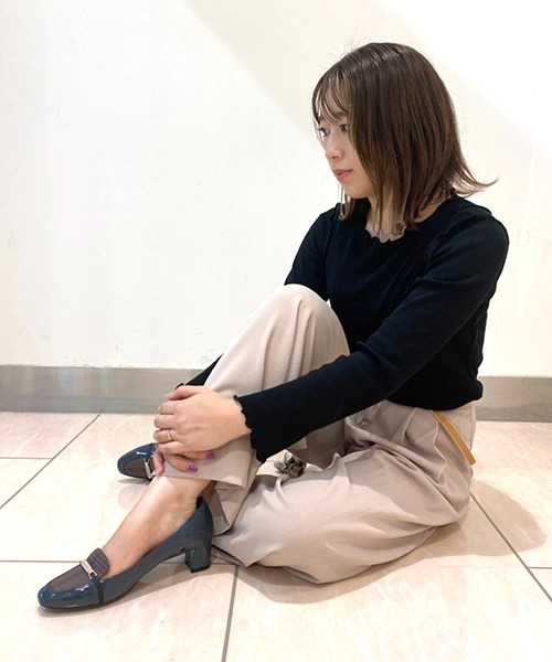 JELLY BEANS(ジェリービーンズ)の「【Ray10月号掲載】ビットパーツローファーパンプス<ふわさら>(125-4522)JELLY BEANS(ジェリービーンズ)(パンプス・レディース・ブラック/ワイン/グレイッシュベージュ/ベージュ/イエロー系その他/ライトグレー/ネイビー・22/22.5/23/23.5/24/24.5/25/21.5/25.5)」の20枚目の写真